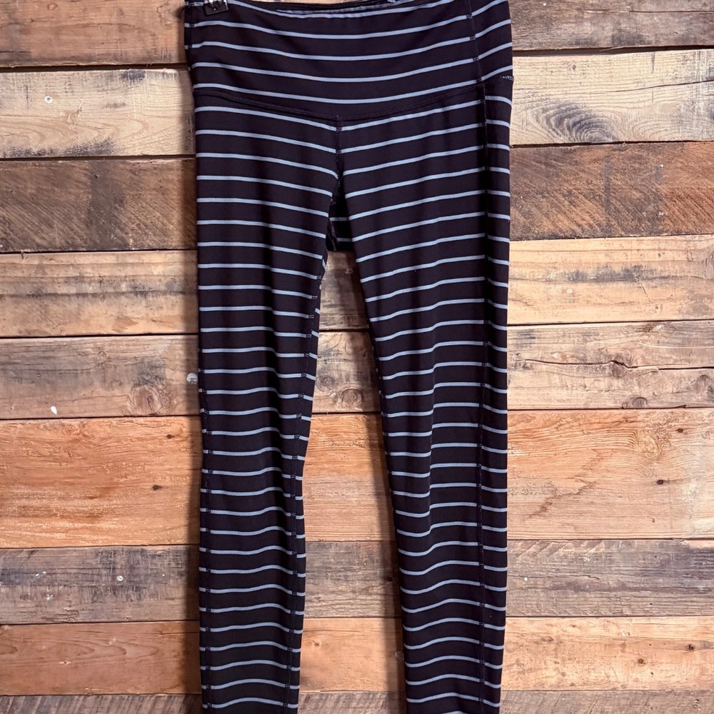 Athleta leggings - Picture 4 of 4